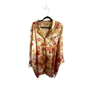 Kim Rogers silky nightshirt